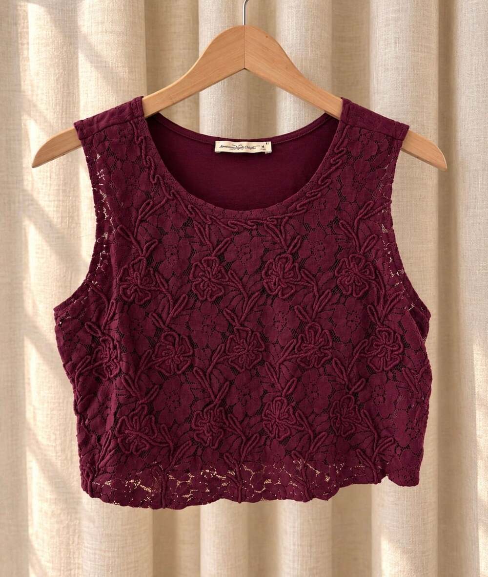Abercrombie & Fitch Crop Tank Top Size M Maroon Floral Lace